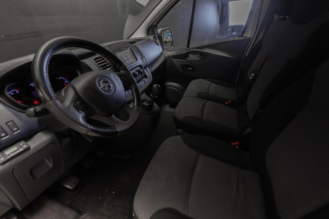 OPEL Vivaro 2017