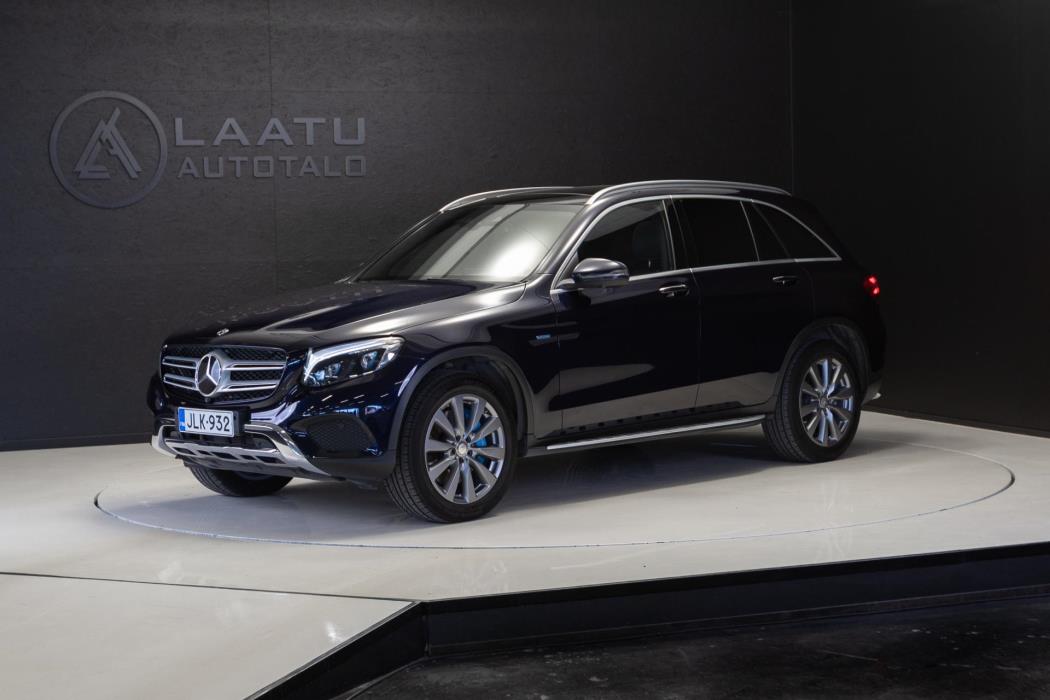 MERCEDES-BENZ GLC 2017