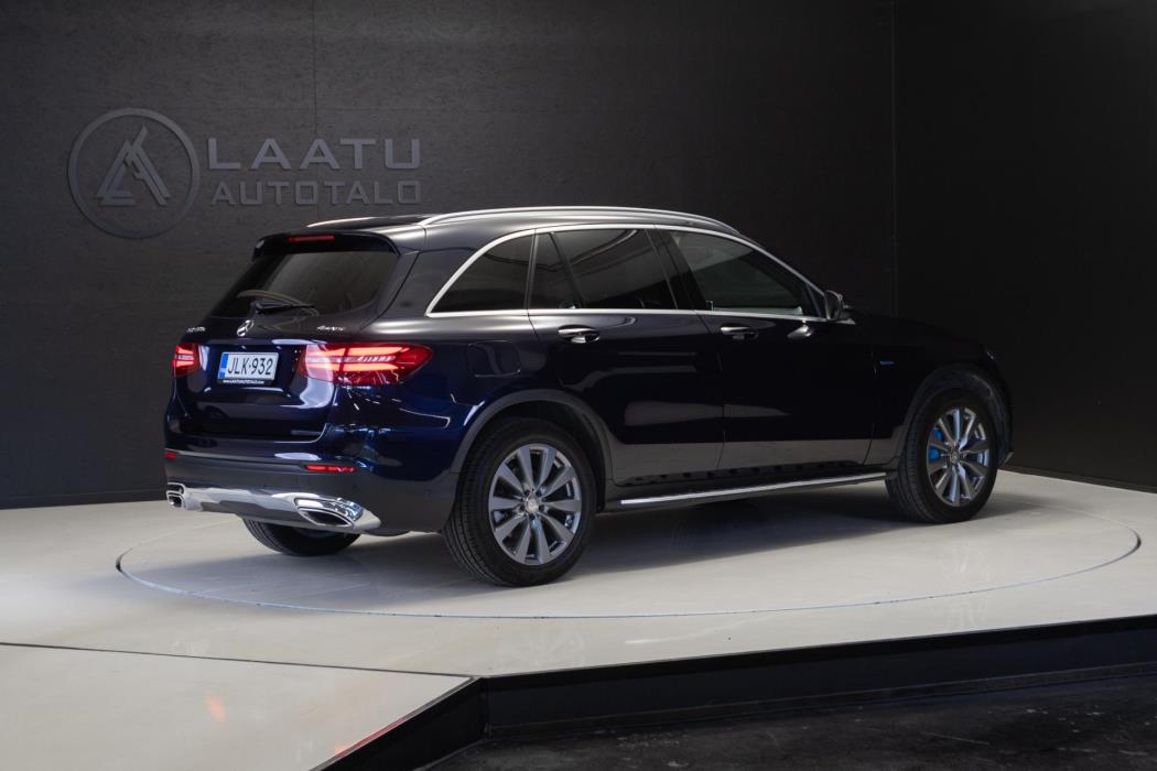 MERCEDES-BENZ GLC 2017