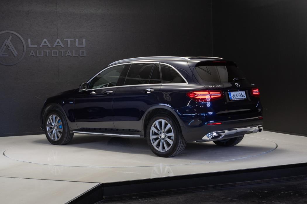 MERCEDES-BENZ GLC 2017