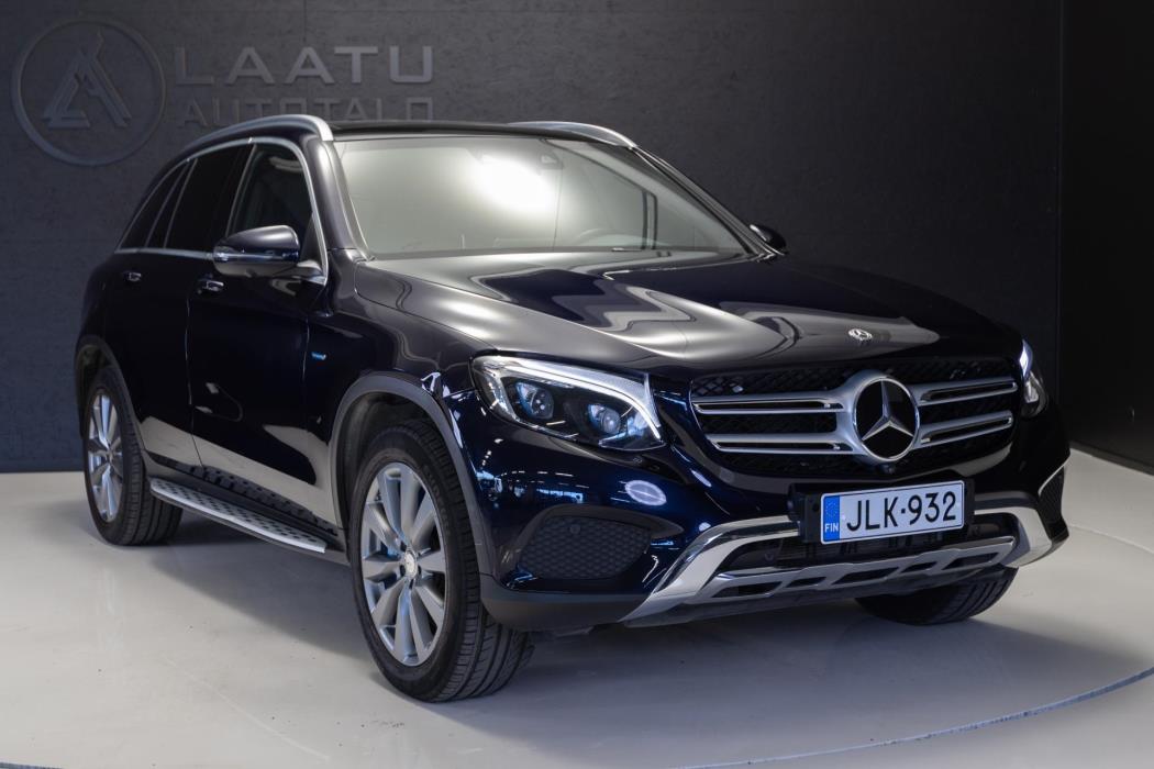 MERCEDES-BENZ GLC 2017