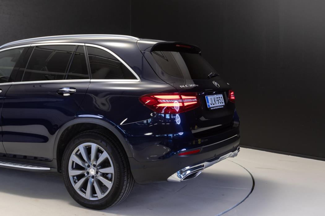 MERCEDES-BENZ GLC 2017