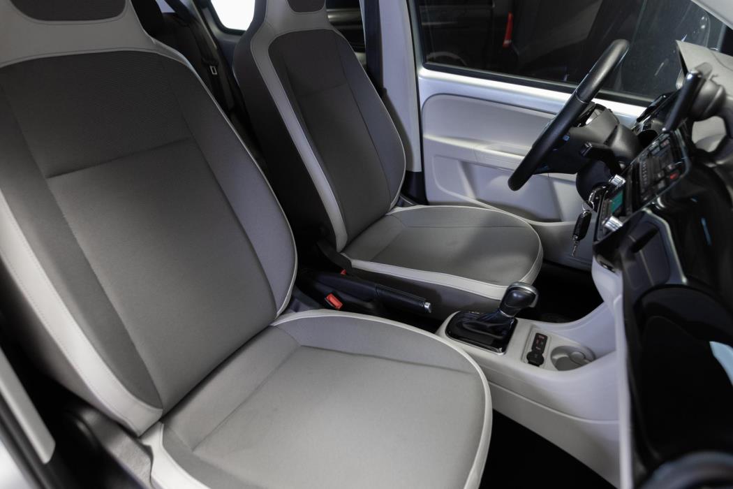 VOLKSWAGEN e-up! 2014