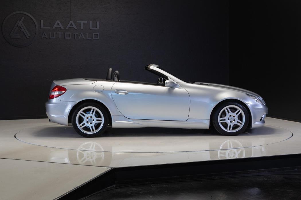 MERCEDES-BENZ SLK 2004