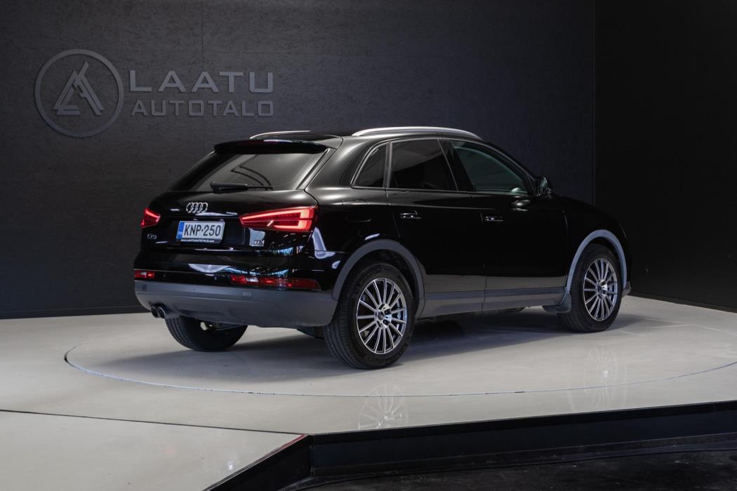 AUDI Q3 2016