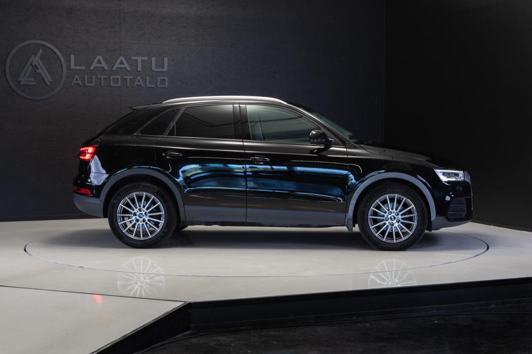 AUDI Q3 2016