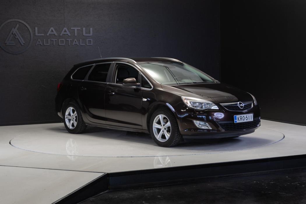 OPEL Astra 2013