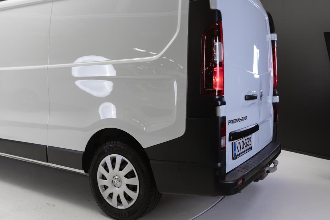 NISSAN Primastar 2023