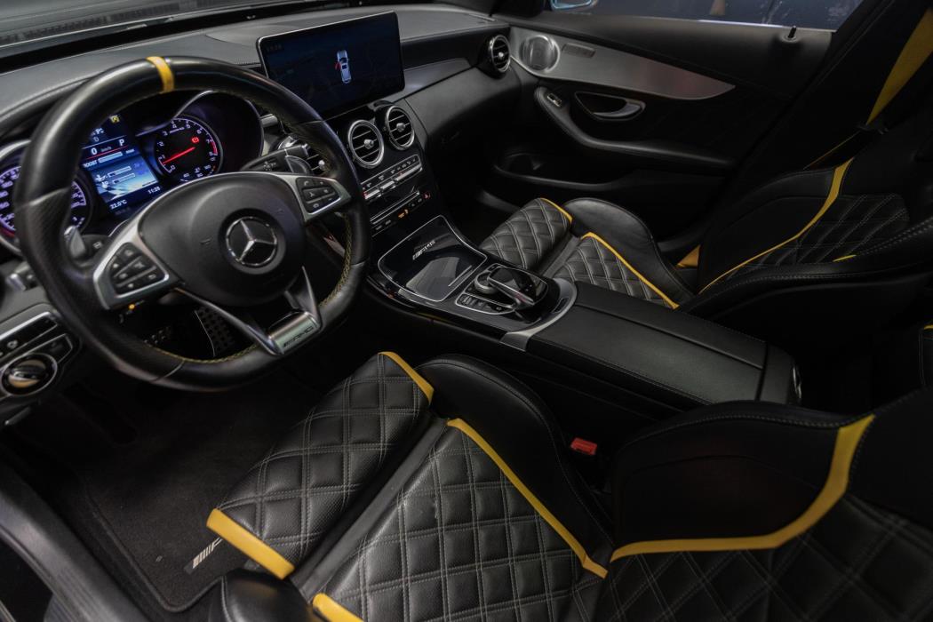 MERCEDES-BENZ C 63 AMG 2016