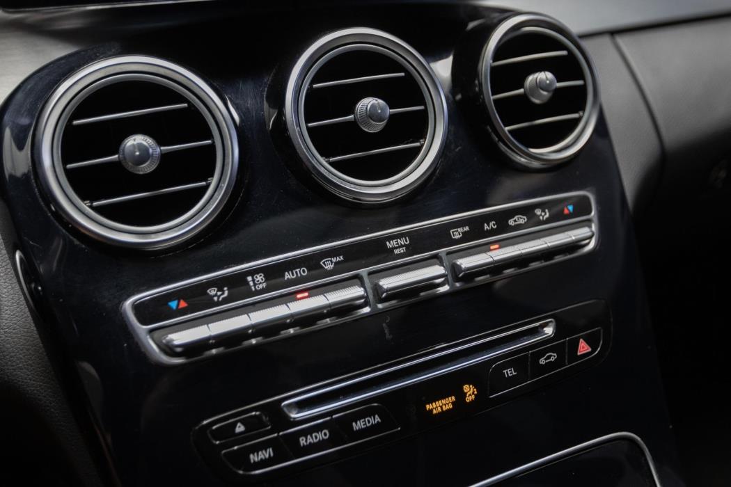 MERCEDES-BENZ C 63 AMG 2016