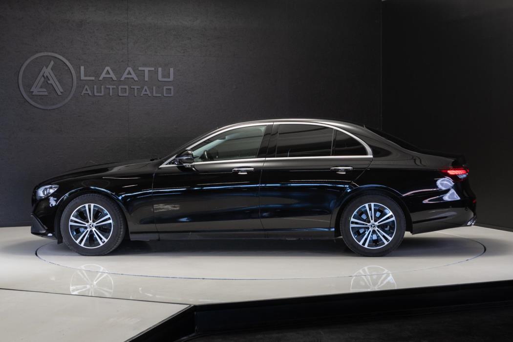 MERCEDES-BENZ E 2021