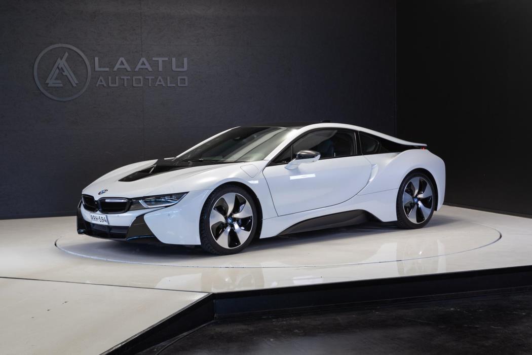 BMW i8 2017