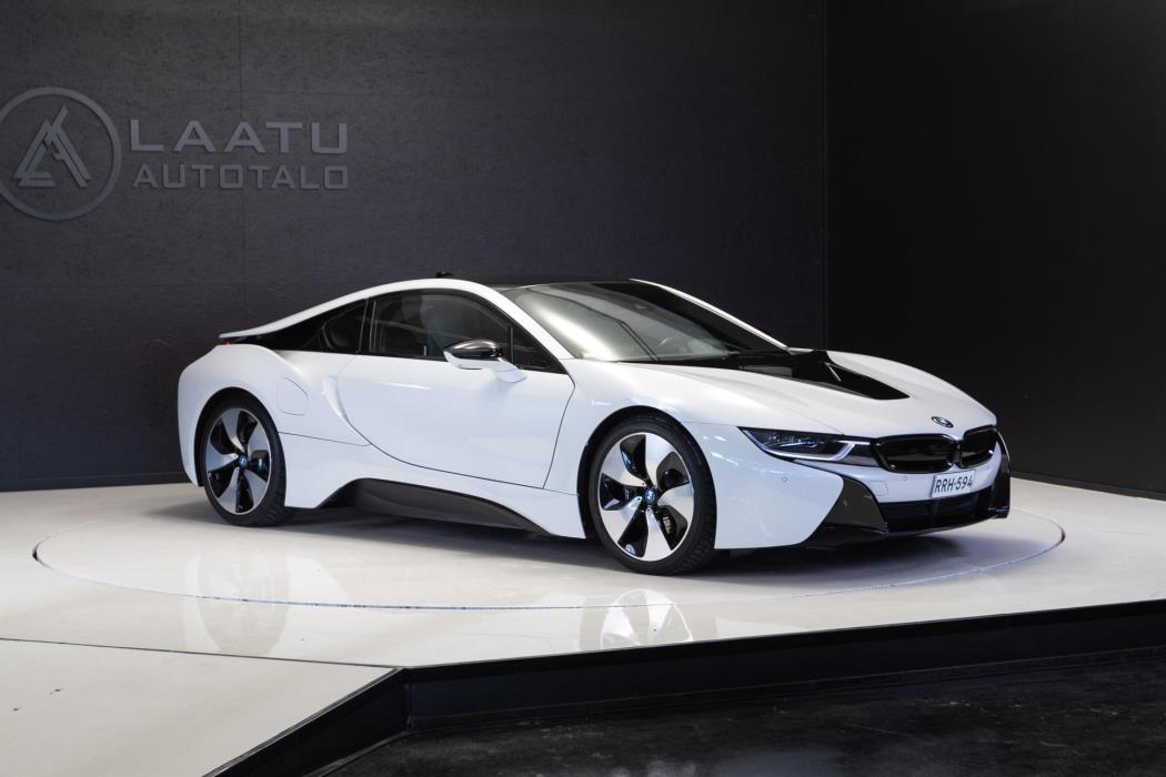 BMW i8 2017
