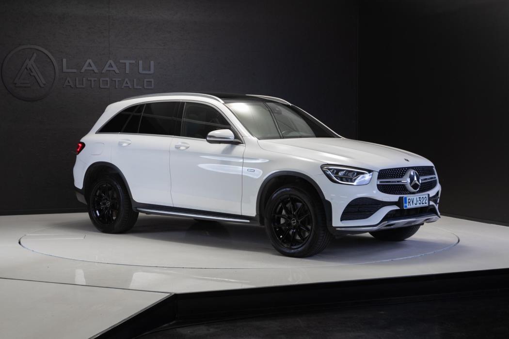 MERCEDES-BENZ GLC 2021