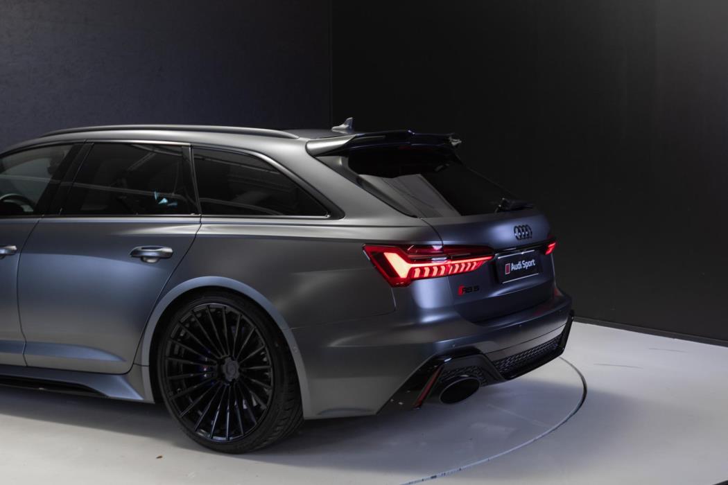 AUDI RS6 2022