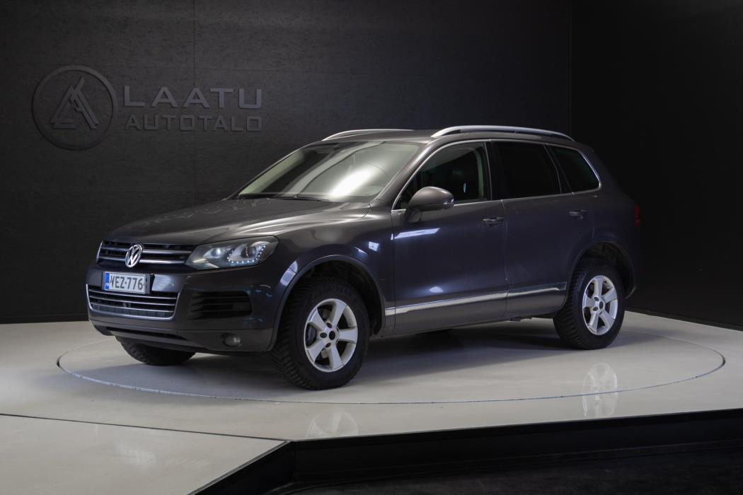 VOLKSWAGEN Touareg 2011
