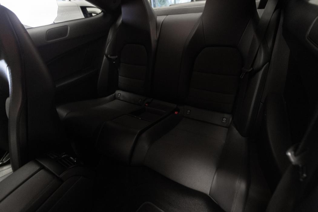 MERCEDES-BENZ C 2011