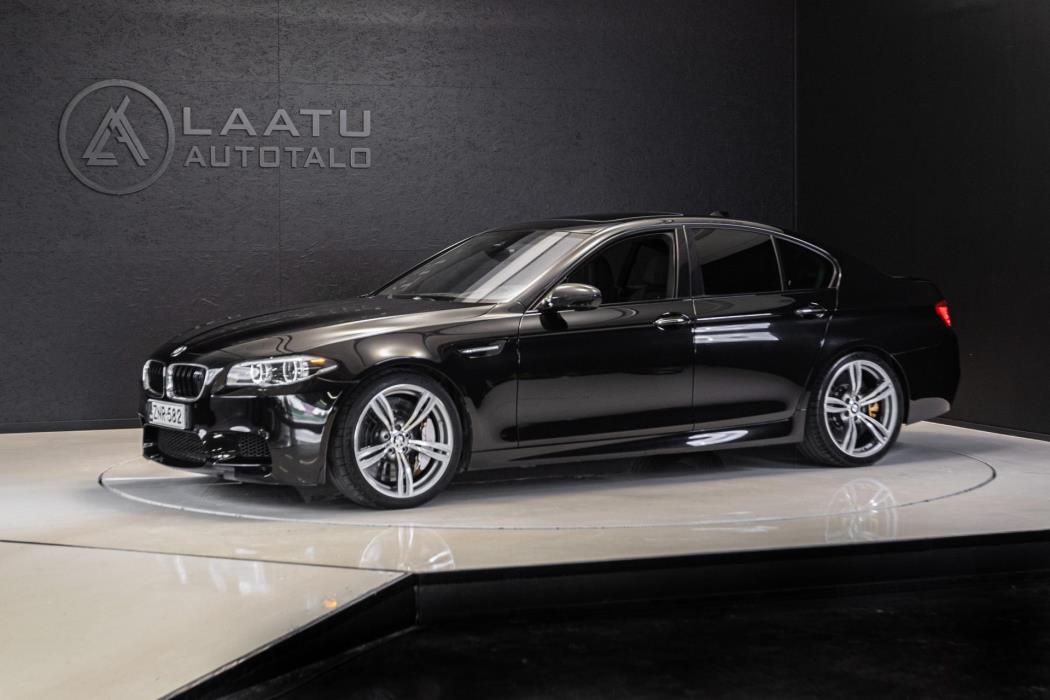 BMW M5 2014