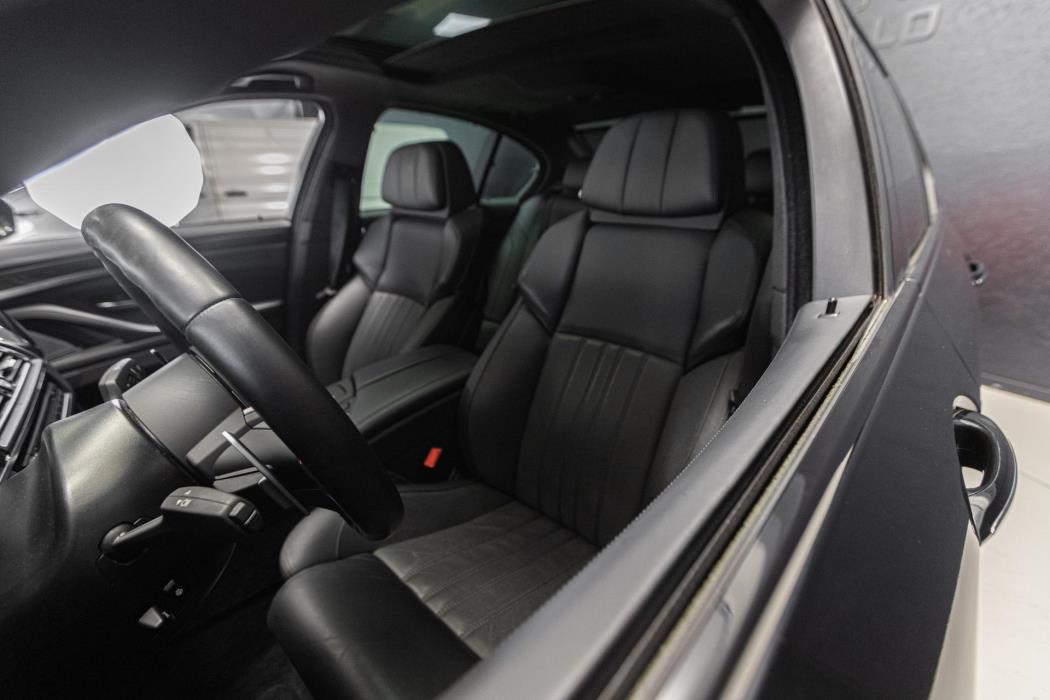 BMW M5 2014