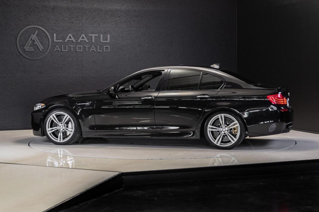 BMW M5 2014