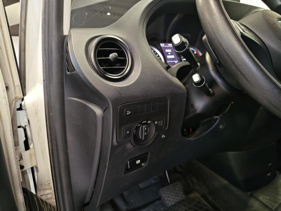 MERCEDES-BENZ Vito 2020
