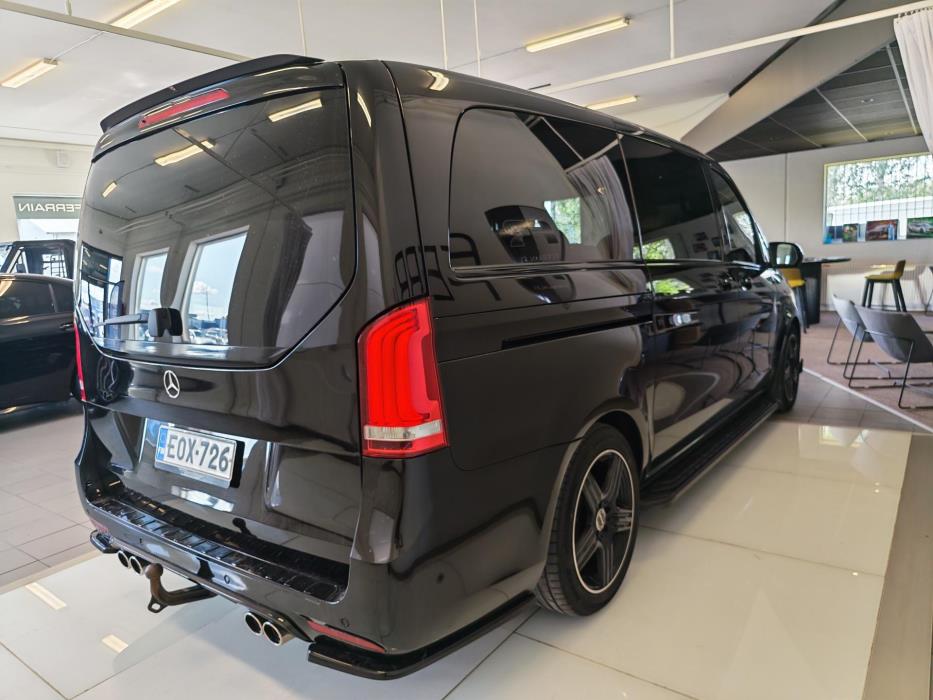 MERCEDES-BENZ V 2017