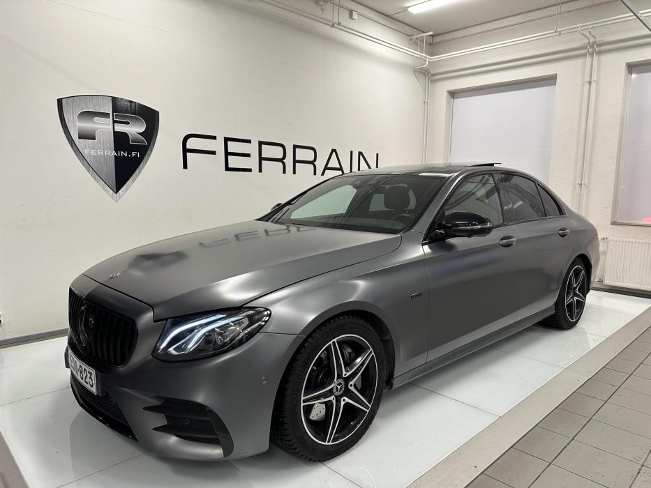 MERCEDES-BENZ e 2019