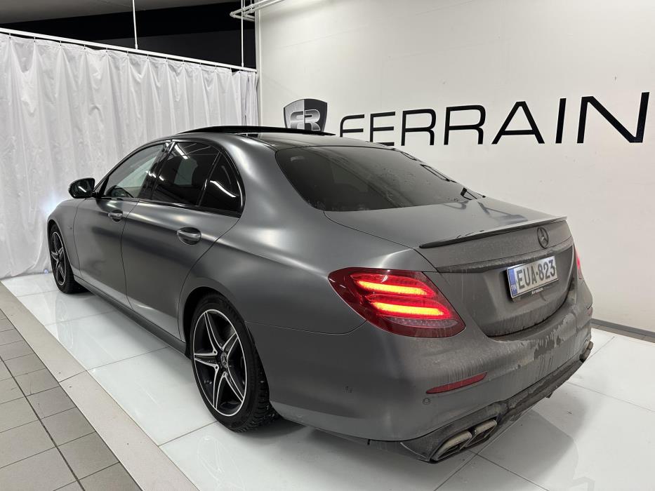 MERCEDES-BENZ e 2019