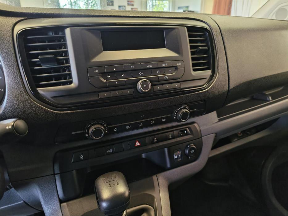 PEUGEOT Expert 2022