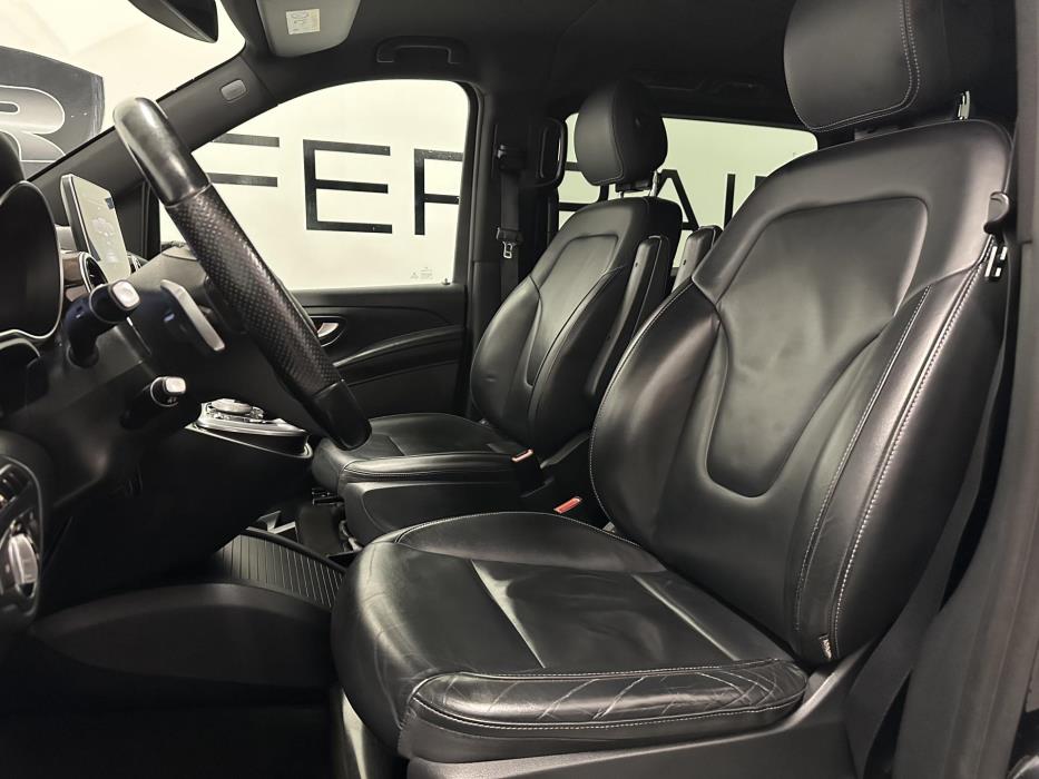 MERCEDES-BENZ V 2015