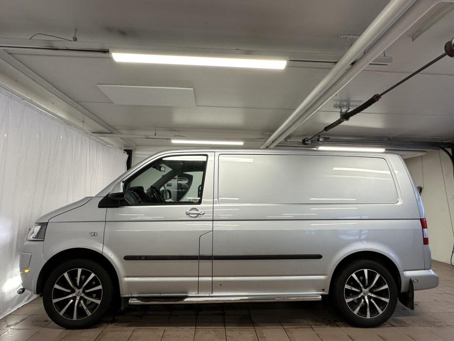 VOLKSWAGEN Transporter 2013