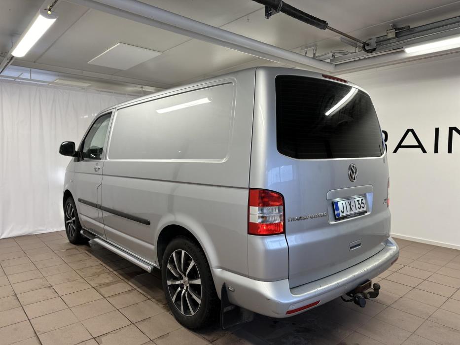 VOLKSWAGEN Transporter 2013