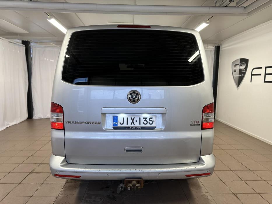 VOLKSWAGEN Transporter 2013