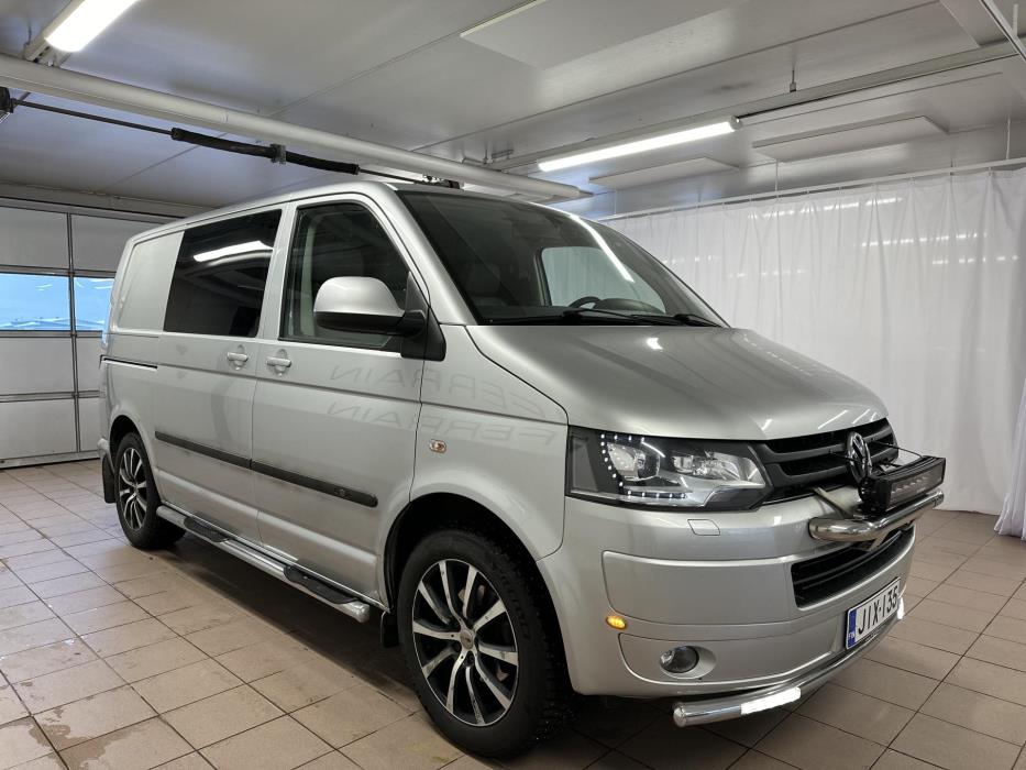 VOLKSWAGEN Transporter 2013