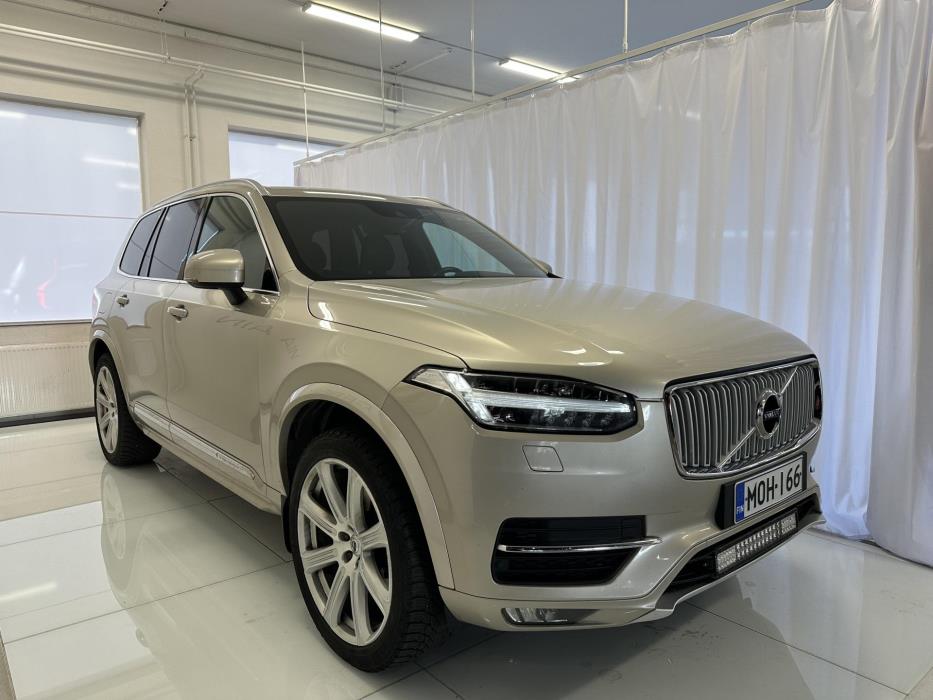VOLVO XC90 2016