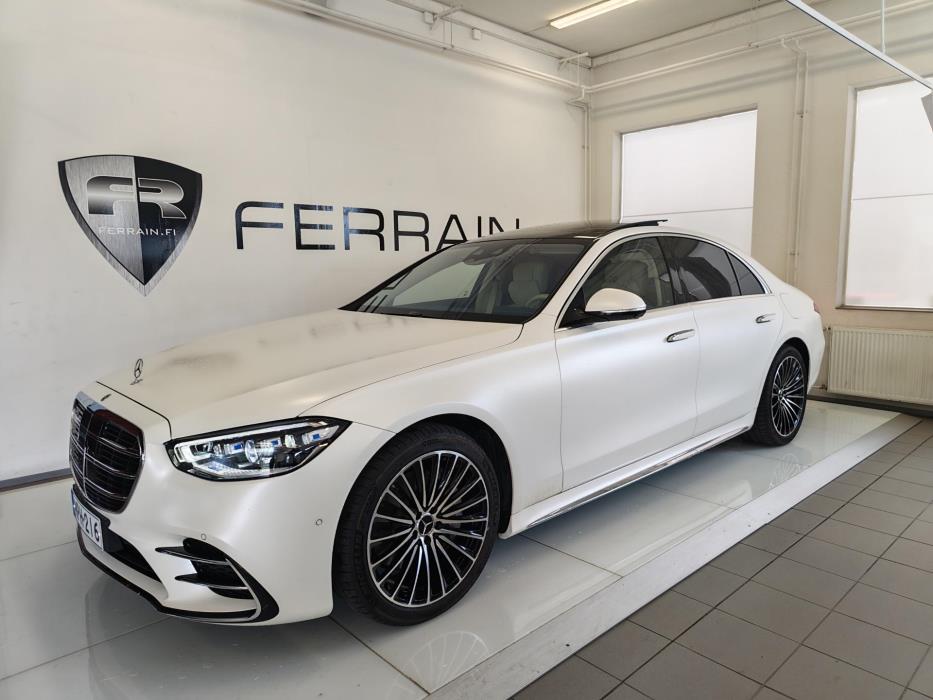 MERCEDES-BENZ S 2022