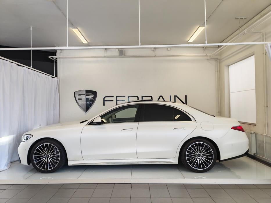 MERCEDES-BENZ S 2022