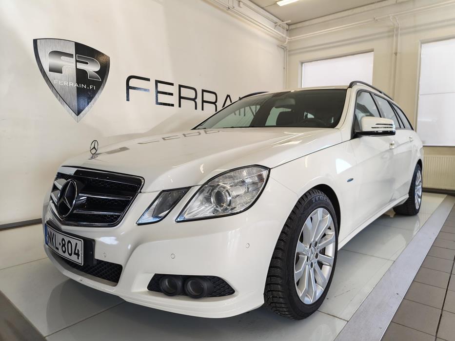 MERCEDES-BENZ E 2011