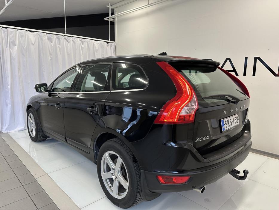 VOLVO XC60 2012