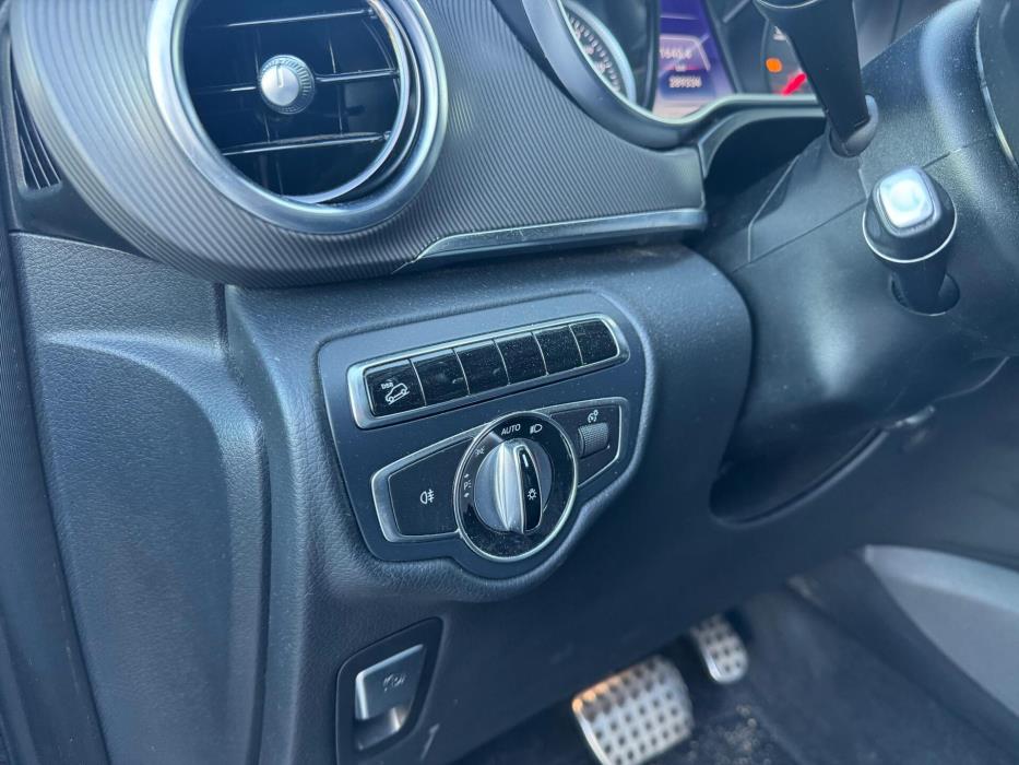 MERCEDES-BENZ V 2016