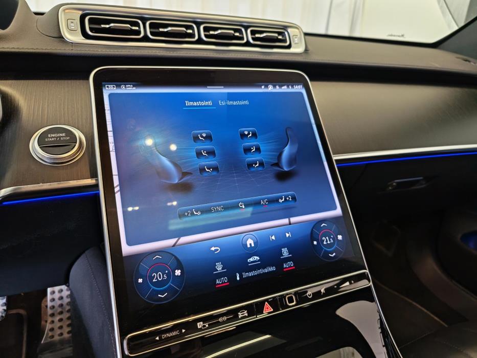 MERCEDES-BENZ S 2022