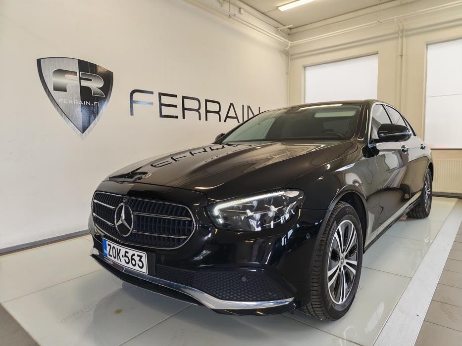MERCEDES-BENZ E 2022