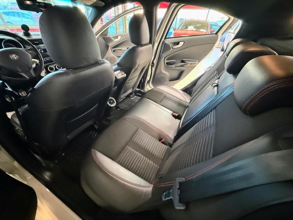 ALFA ROMEO Giulietta 2011