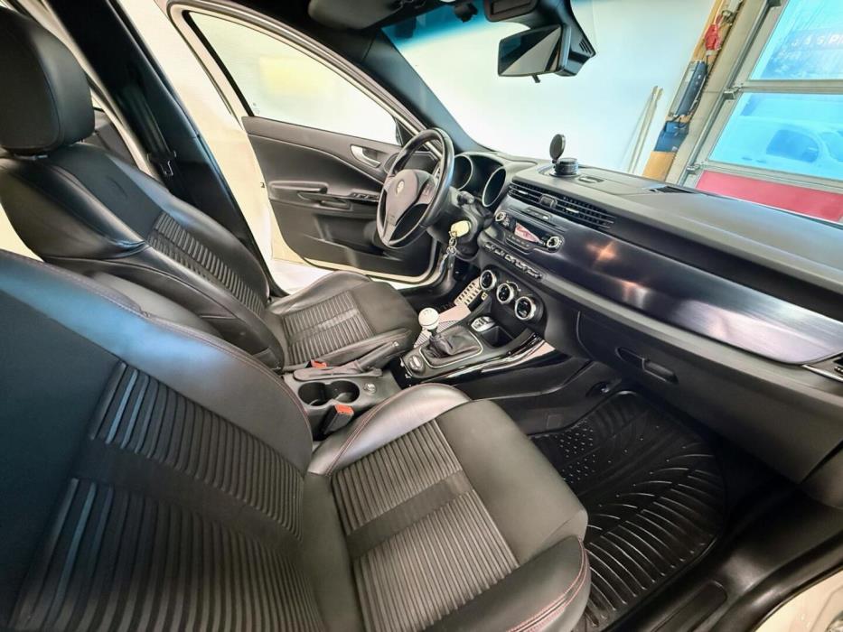 ALFA ROMEO Giulietta 2011