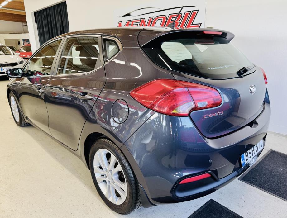 KIA Ceed 2012