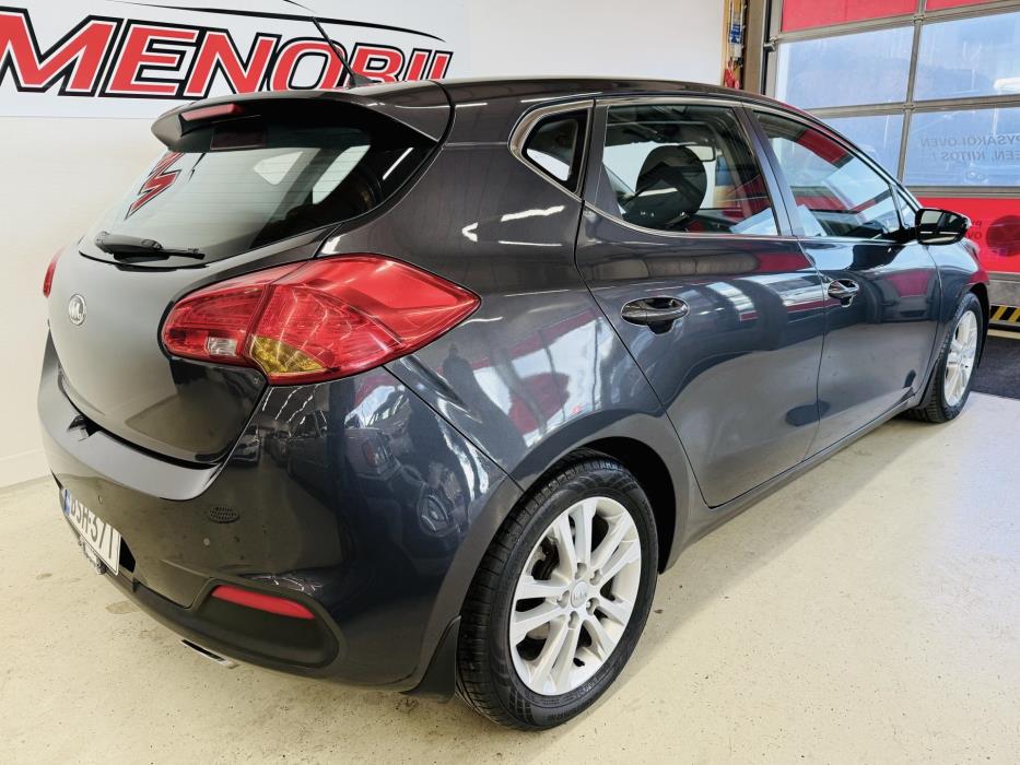 KIA Ceed 2012