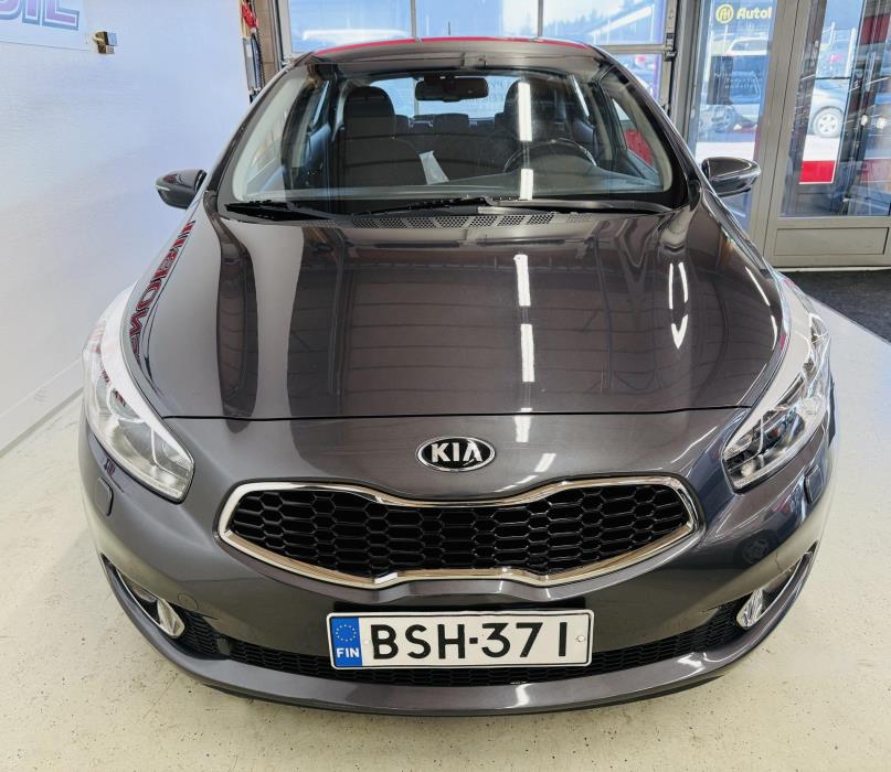 KIA Ceed 2012