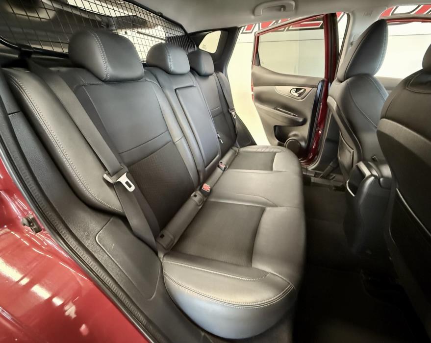 NISSAN Qashqai 2018