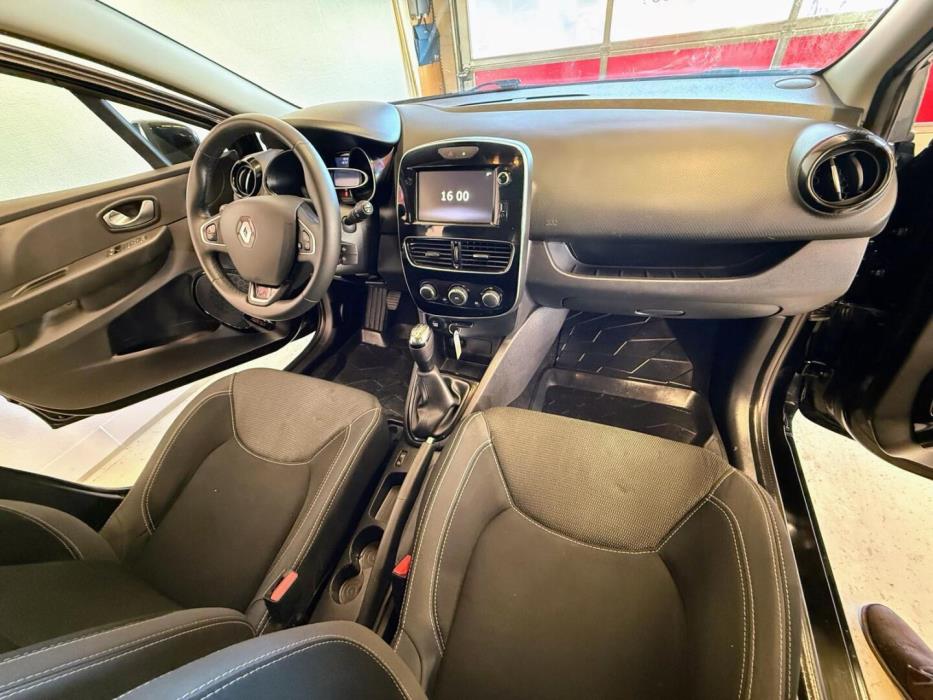 RENAULT Clio 2019