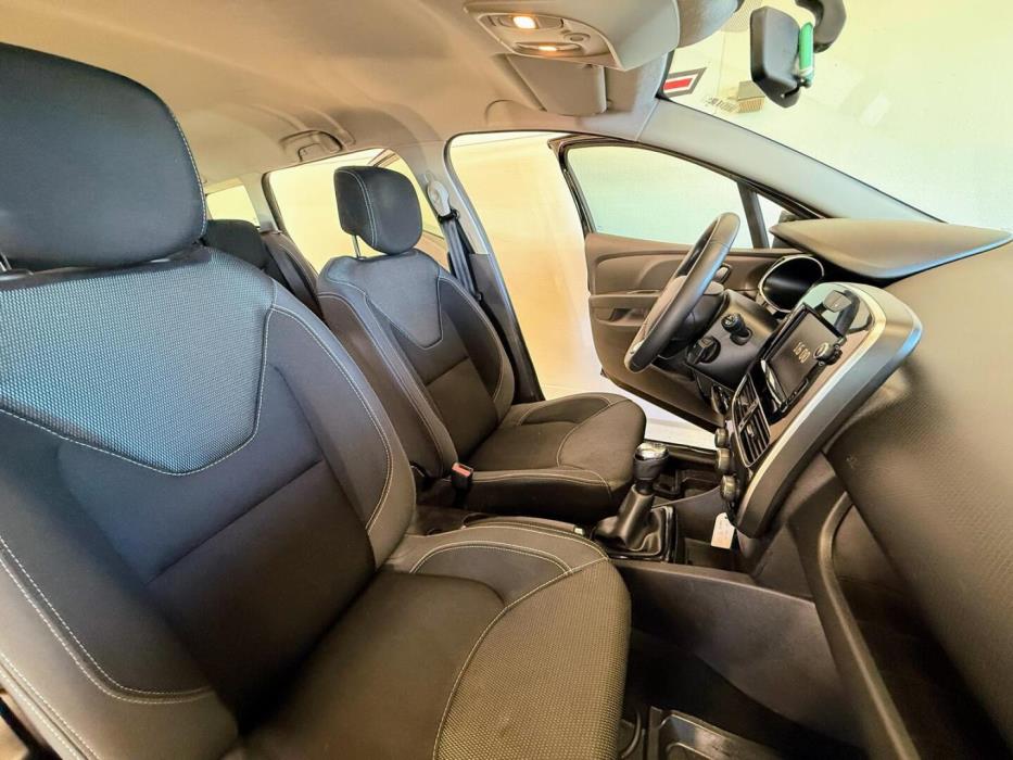 RENAULT Clio 2019